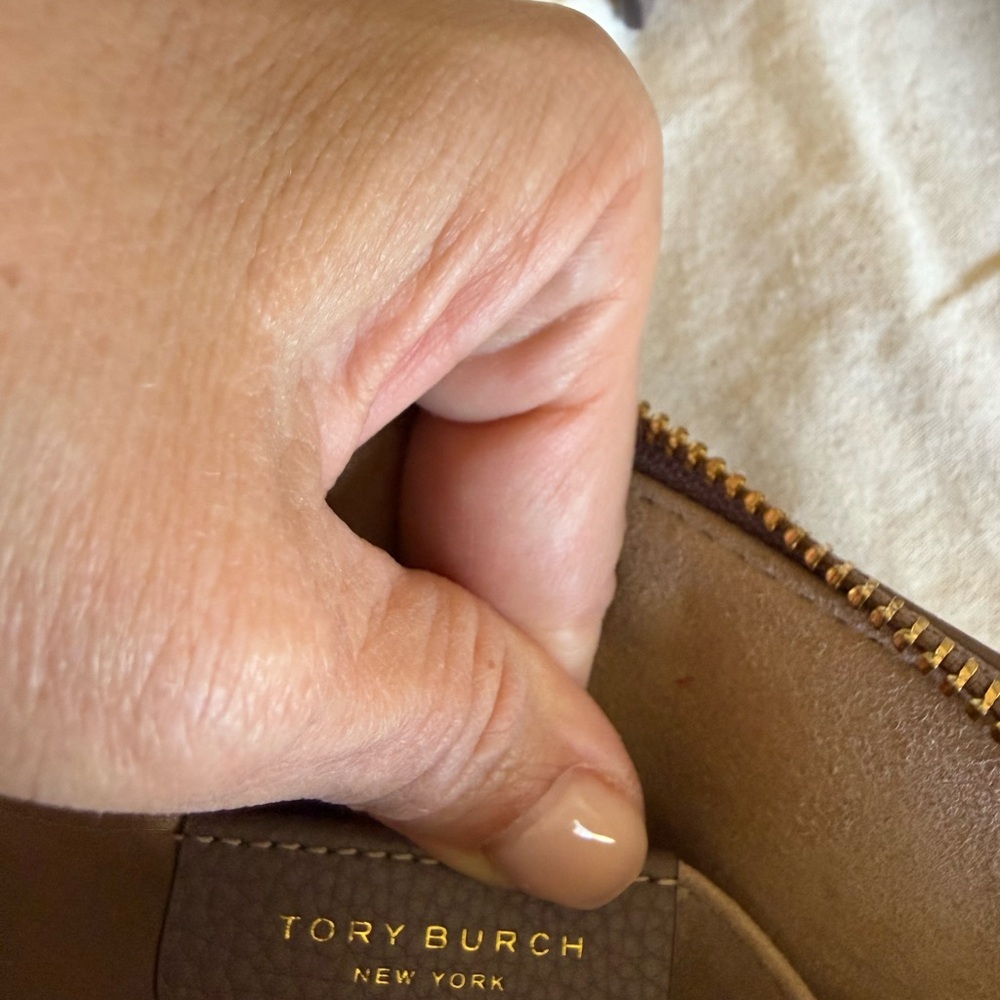 Tory Burch Mini Miller Crossbody Bag ClamShell Taupe - Picture 6 of 9